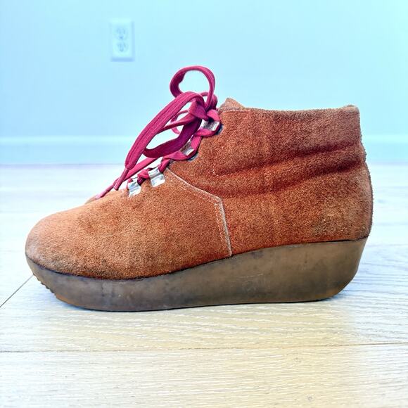 Vintage Brown Suede Hiking Boot red lining gum sole Wedge Lace Up Women 9 - Picture 7 of 10